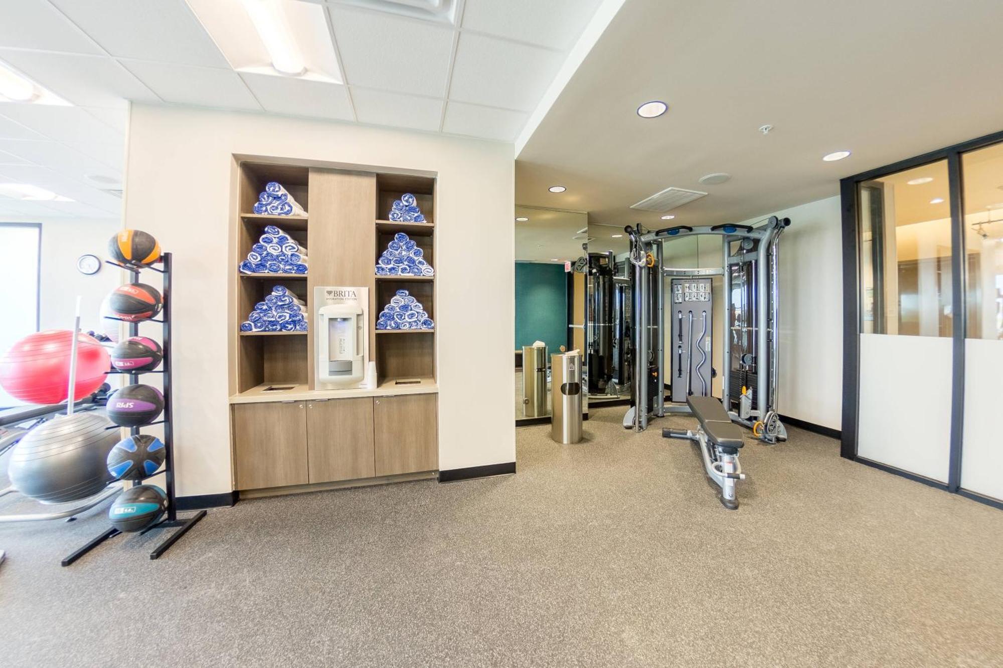 Fairfield Inn & Suites By Marriott Des Moines אלטונה מראה חיצוני תמונה